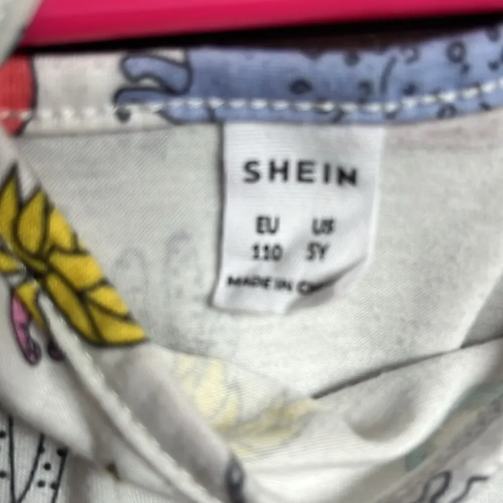Cute top